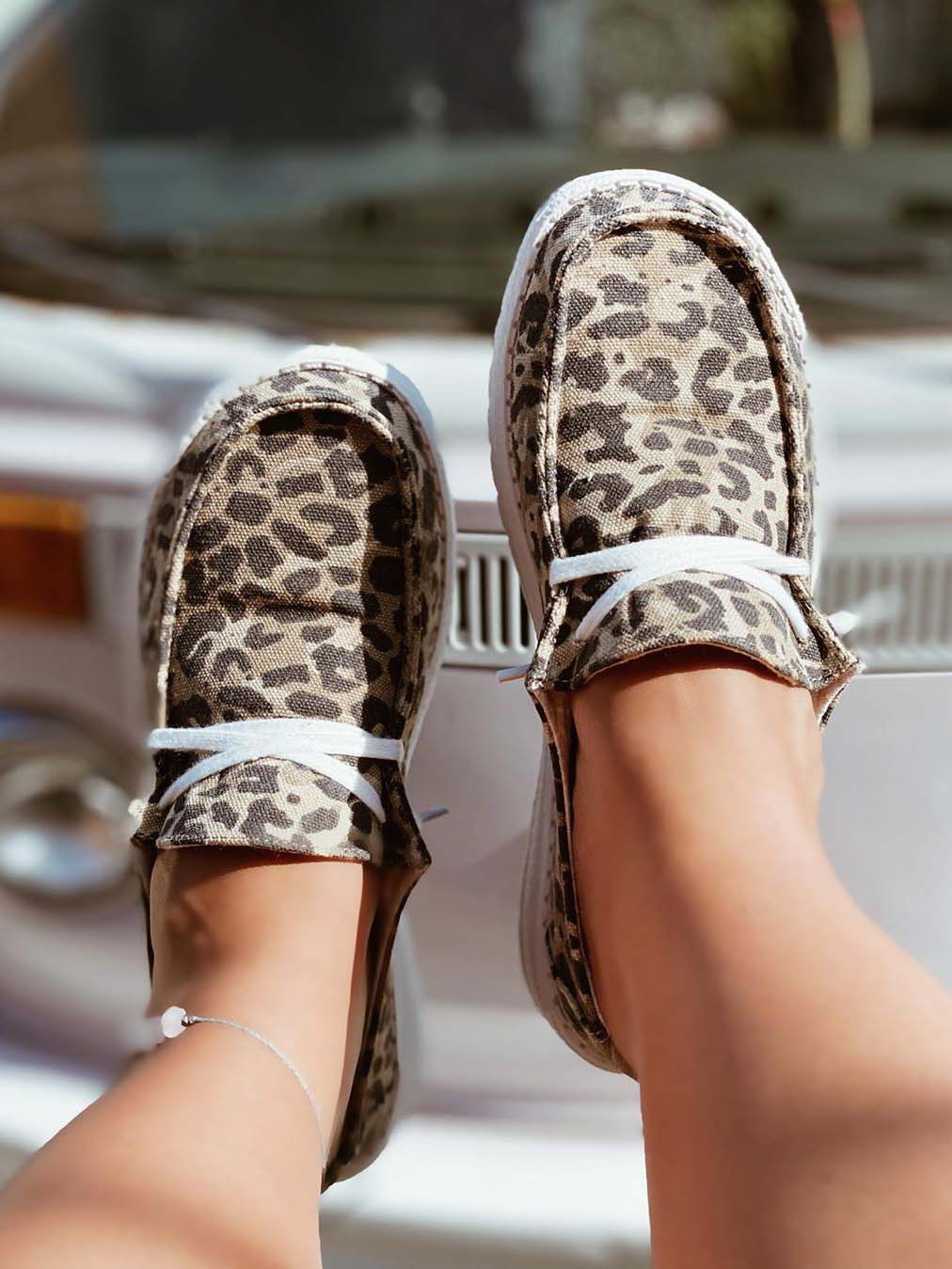 Women's Leopard Printed Canvas Shoes