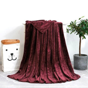 Soft Solid Color Flannel Blanket On Sofa/Bed/Travel