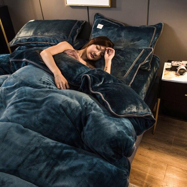 Warm Milk Velvet Bedding Set